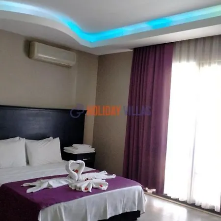 Golden Suites A11